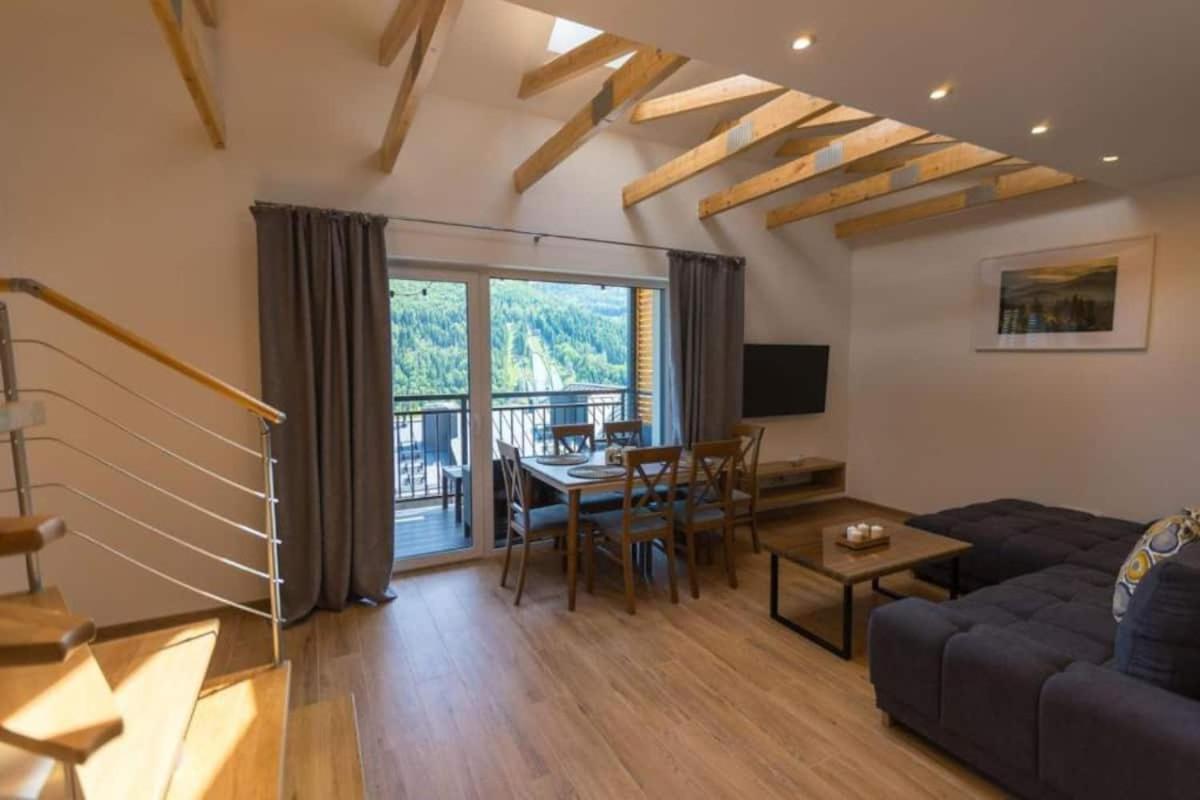 Apartament Sloneczny - Widok Na Gory I Skrzyczne 什切尔克 外观 照片
